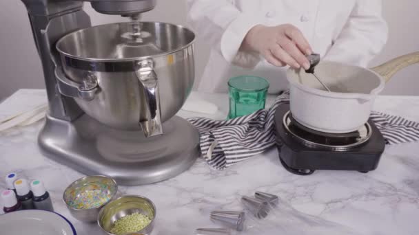 Mixing Ingredients Bake Cake Italian Buttercream Frosting — Vídeo de Stock