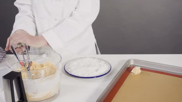 Pieczenie Ciasteczek Kokosowych Kuchni — Wideo stockowe