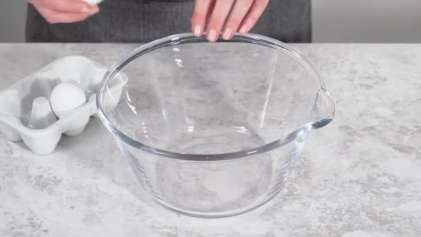 Zutaten Zum Backen Von Einhorn Schokoladenkeksen Mischen — Stockvideo