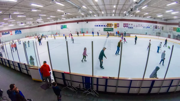 Denver Colorado Usa January 2020 Public Ice Skating Session Indoor — Stock Photo, Image