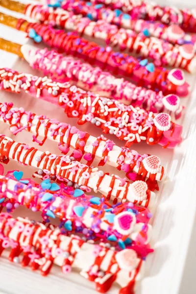 Chocolate Covered Pretzel Rods Decorated Heart Shaped Sprinkles Valentine Day — Stock Photo, Image