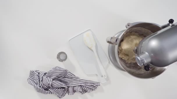 制作火锅卷的过程 厨房白色柜台上的配料 — 图库视频影像