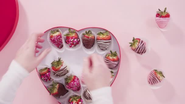 Step Step Process Making Chocolate Dipped Strawberries — Stock Video