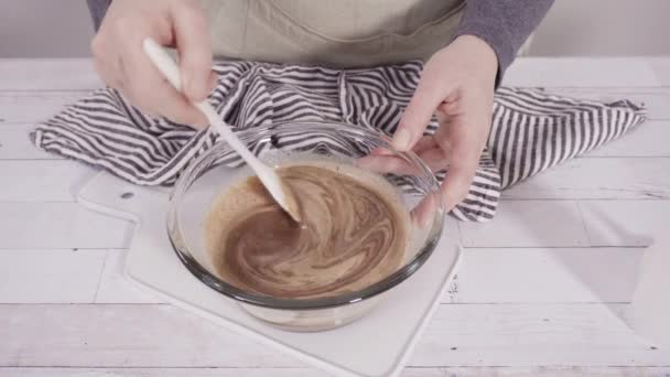 Making Gourmet Chocolate Raspberry Cupcakes Drizzled Chocolate Ganache Topped Fresh — Stock Video