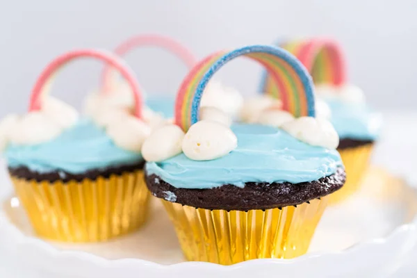 Chocolate Cupcakes Decorated Blue Buttercream Frosting Rainbow Unicorn Theme Birthday — Stock Photo, Image