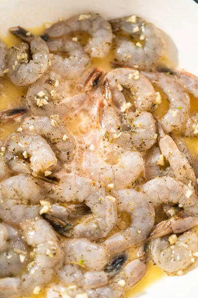 Frying Marinated Shrimp Cast Iron Frying Pan Prepare Garlic Shrimp — Photo