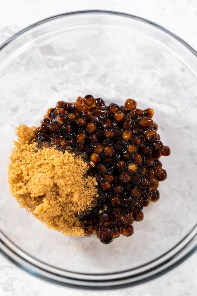 Preparing Boba Pearls Mango Boba Smoothie — Stock Photo, Image