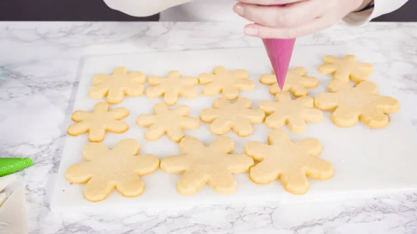 Stp Paso Galletas Azúcar Forma Copo Nieve Heladas Con Glaseado — Foto de Stock