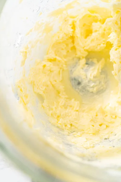 Mixing Ingredients Kitchen Electric Mixer Make Lemon Buttercream Frosting — ストック写真