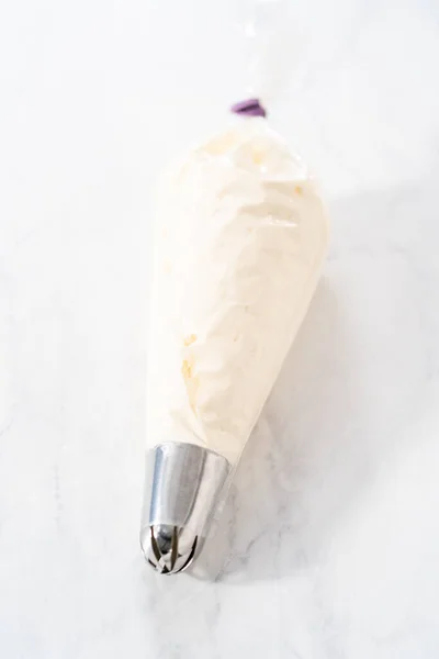 Homemade Whipped Cream Piping Bag Metal Tip — Stock Fotó