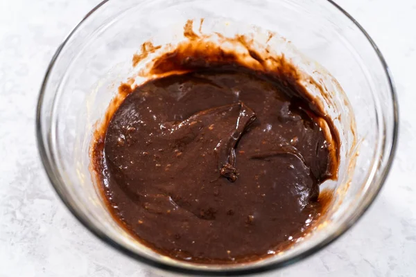 Chocolate Cake Dough Glass Mixing Bowl Counter —  Fotos de Stock