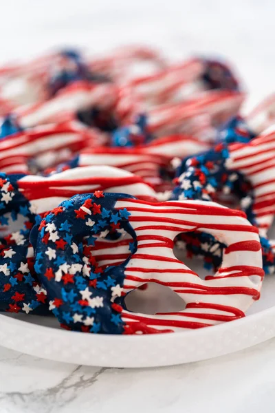 American Flag Red White Blue Chocolate Covered Pretzel Twists — Stok fotoğraf