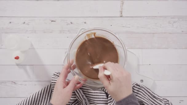 Acostado Preparación Ganache Chocolate Casero Para Cupcakes Frambuesa Chocolate — Vídeos de Stock