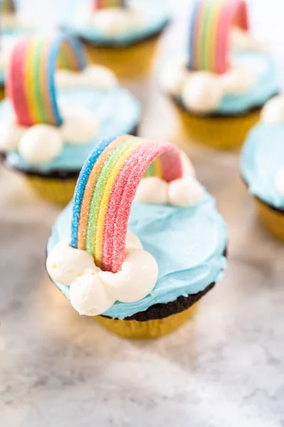 Chocolate Cupcakes Decorated Blue Buttercream Frosting Rainbow Unicorn Theme Birthday — Stock Photo, Image