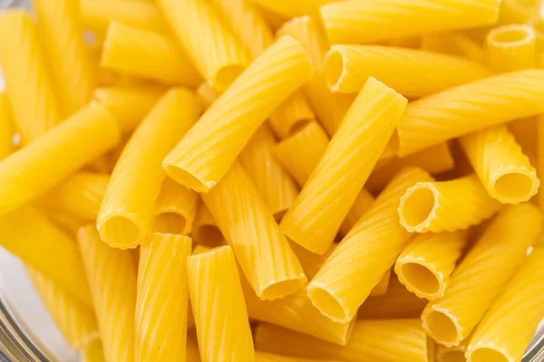 Gemessene Zutaten Einer Gläsernen Rührschüssel Für Die Zubereitung Der Pasta — Stockfoto