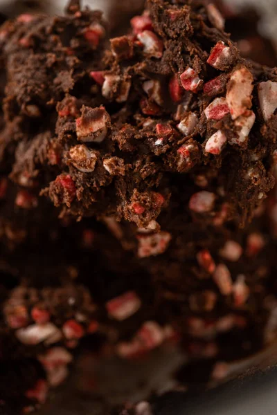 Pieghevole Gocce Cioccolato Alla Menta Piperita Impasto Biscotti Cioccolato Cuocere — Foto Stock