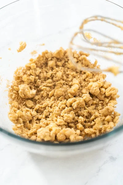 Mengen Van Ingrediënten Een Glazen Mengkom Chocolade Graham Crackers Bakken — Stockfoto