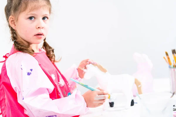 Little Girl Working Her Art Project Distance Learning Home Covid — Stock Photo, Image