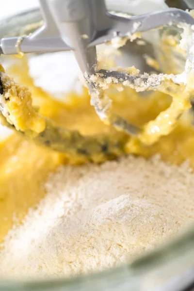Mieszanie Składników Ciasta Ciasto Cytrynowe Funta — Zdjęcie stockowe