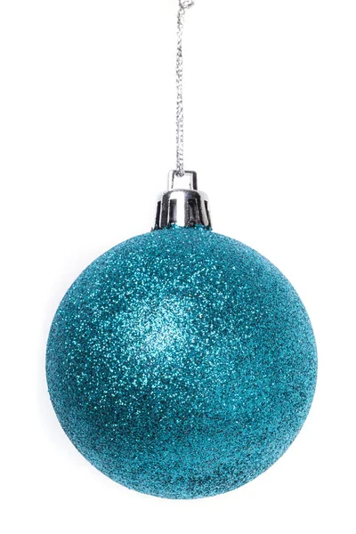 Navidad bolas azules aisladas sobre fondo blanco — Foto de Stock