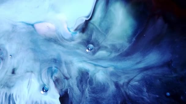 Mármore branco azul fundo aquarela tinta drop footage — Vídeo de Stock
