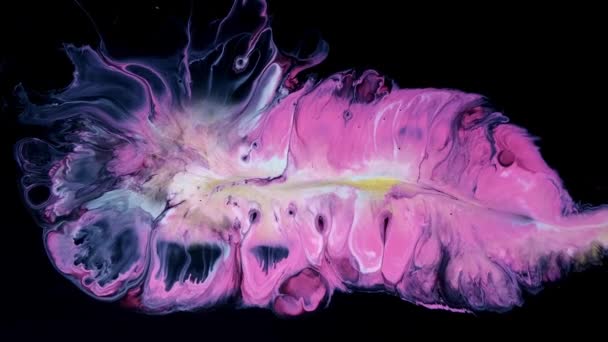 Fluid art pink white texture. Liquid acrylic flows — 图库视频影像