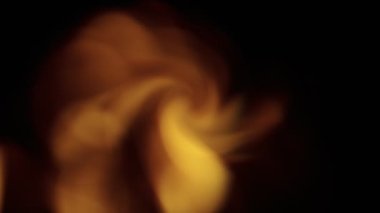 Kırmızı ışık soyut arka plan bokeh sinematik duvar kağıdı. Siyah arkaplan