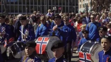 Norveç Anayasa Günü 17 Mayıs 2022 'de Norveç' in Oslo kentinde