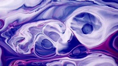 Mürekkep dalgası. Mermer dokusu. Su karışımı boya. Bulanık turuncu, mor, parlak, sıvı akışı soyut arkaplan