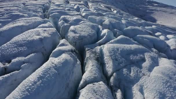 Groot Wit Gletsjeroppervlak Bevroren Drone Opname Vanuit Lucht — Stockvideo