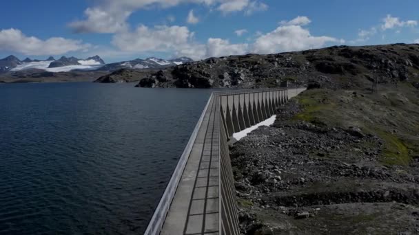 Відкриття Дамби Штучного Озера Норвегії — стокове відео