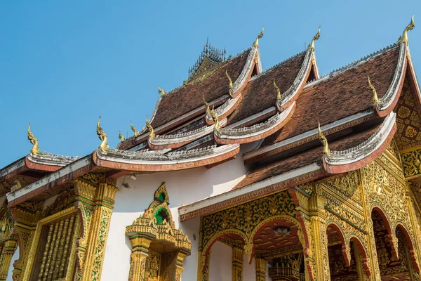 Belo Exterior Icônico Templo Budista Palácio Real Luang Prabang Patrimônio — Fotografia de Stock