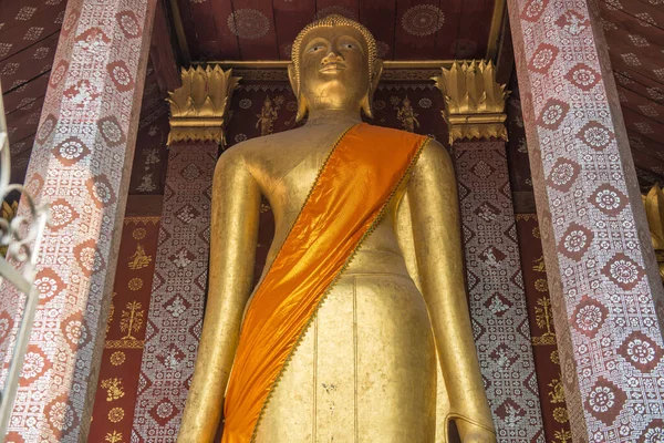 Big Standing Buddha Statue Wat Sensoukaram Luang Prabang Laos Buddha — Stock Fotó