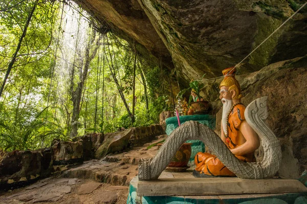 Environment Wat Tham Heo Sin Chai Haewsindhuchai Cave Iconic Amazing — Foto Stock