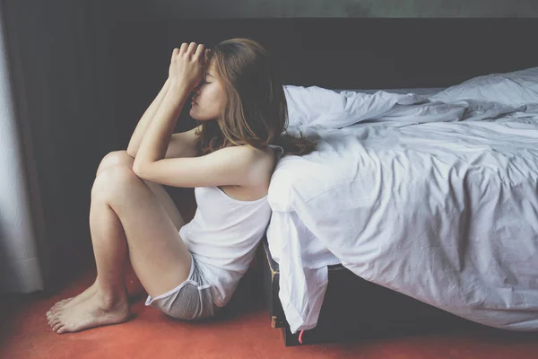 Portrait Depressed Woman Sitting Alone Floor Bedroom Conceptual Broken Hearted — Foto de Stock