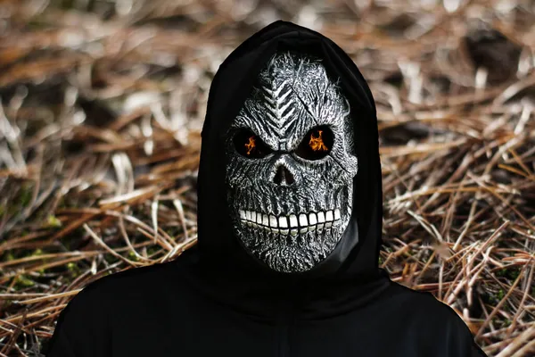 Κοντινό Πορτραίτο Του Χάρου Man Death Mask Fire Flame Eyes — Φωτογραφία Αρχείου