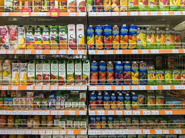 Wołodymyr Ukraina 2022 Aleja Supermarketów Półki Zamazane Tło Alejka Supermarketów — Zdjęcie stockowe