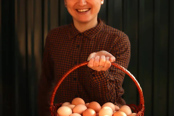 Many Eggs Basket Smiling Woman Holding Whole Basket Brown Organic — Stok Foto