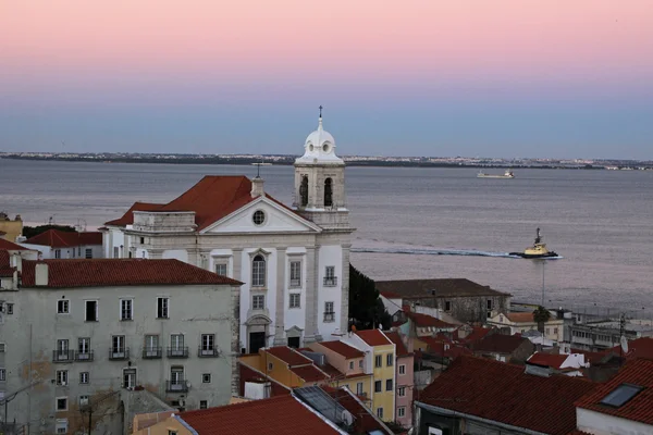 Quartiere Alfama di Lisbona Fotografia Stock