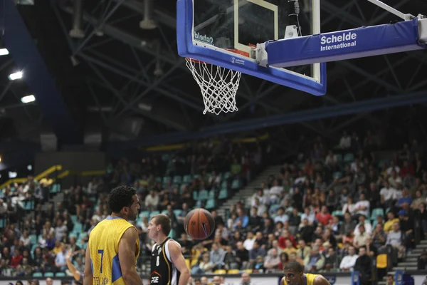 Basketbal wedstrijd — Stockfoto