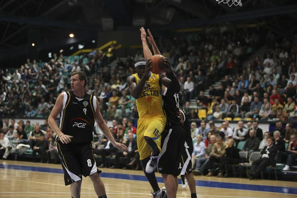 Jogo de basquete — Fotografia de Stock