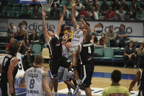 Jogo de basquete — Fotografia de Stock