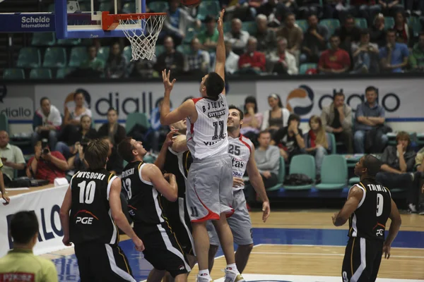 Jogo de basquete — Fotografia de Stock