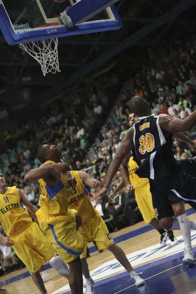 Partido de baloncesto — Foto de Stock