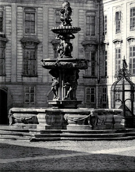 Fotografia mostrando arquitetura de Praga — Fotografia de Stock