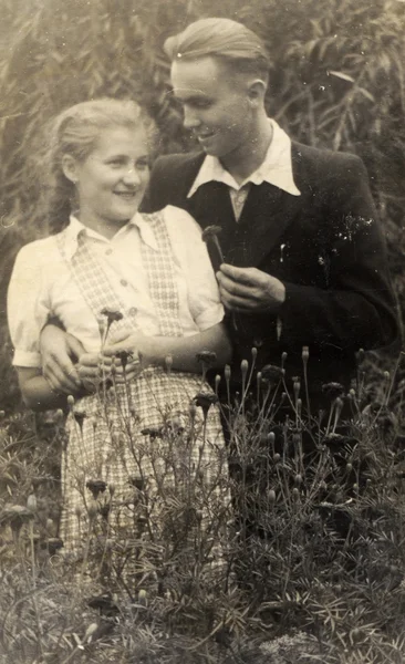 Romantic couple from 40s — Stock Photo, Image