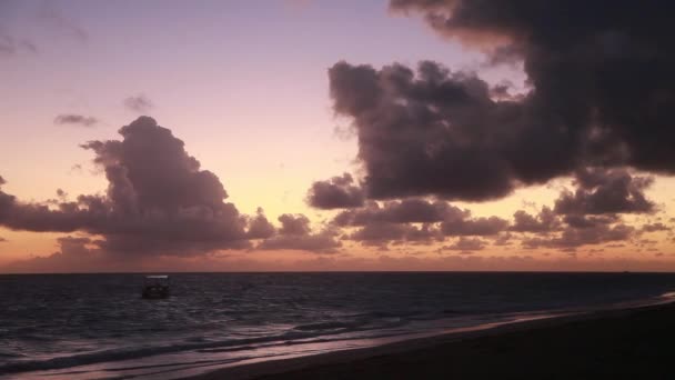 Lever de soleil au Paradis — Video