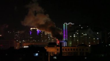 şehir içinde duman