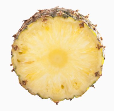Beyaz arka planda taze bir ananas.