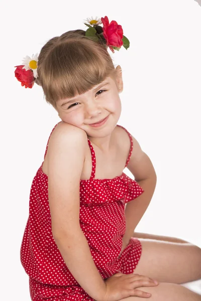 Retrato de uma menina loira — Fotografia de Stock